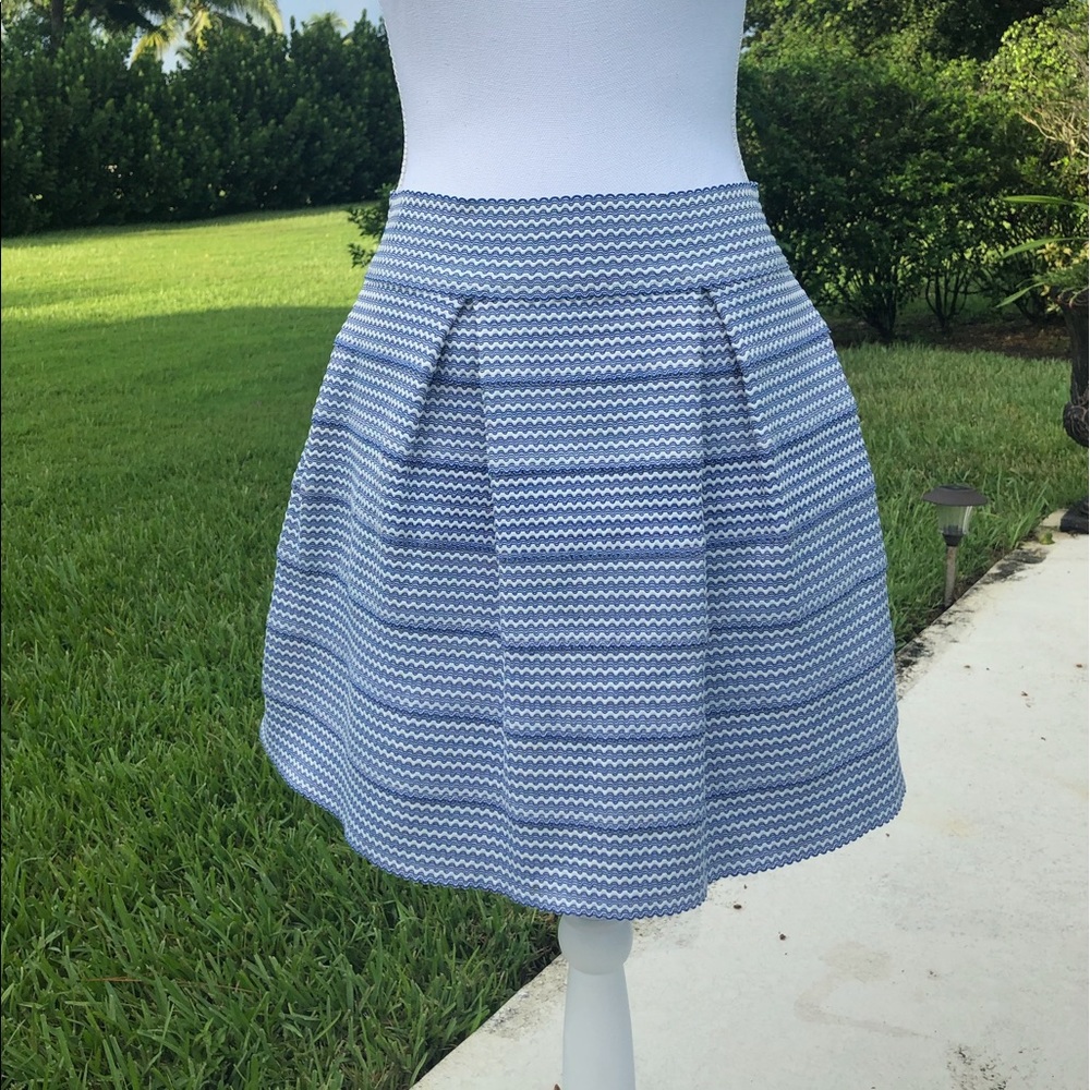 Ina skirt